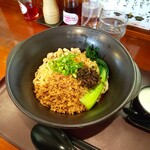 担担麺や 天秤 - 老担担麺