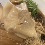 らぁ麺 麦造 - ワンタン3個❗️