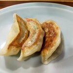 ユナイテッド ヌードル アメノオト - 餃子3個350円