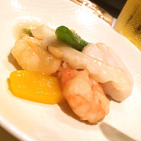 南国酒家 原宿本店 - 【2014年9月28日】天然海老、帆立貝等等の炒めもの (^^) 