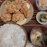 丸甚 - 鶏唐揚げ