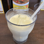 CoCo壱番屋 - ラッシー（プレーン）