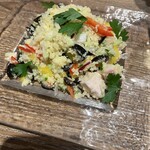 テイスティングバー 柴田屋酒店 - 鶏と彩り野菜のクスクスタブレ