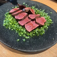 YAKINIKU BON'S - 