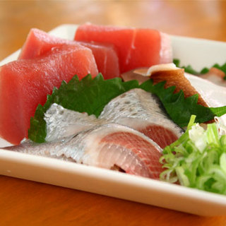 鮮度抜群なネタをリーズナブルな価格で◎当店名物のマグロをぜひ