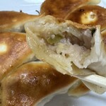 ギョーザ専門店 黒兵衛 - 