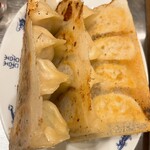 餃子マニア 虎ノ門ヒルズ店 - 