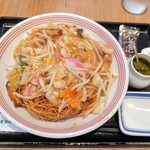 リンガーハット - 料理写真:ピリカラ皿うどん(麺少なめ)