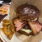 THE BURGER CLUB - 