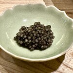 虎白 - オシェトラキャビア　山葵とも合います