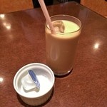 ハリマ・ケバブ・ビリヤニ - アイスチャイ