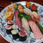 柏鮨　 秋保店 - 令和7年7月 ランチタイム(11:30〜14:30)
                                特上にぎり 税込2800円