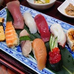柏鮨　 - 令和7年7月 ランチタイム(11:30〜14:30)
おまかせ10貫にぎりランチ 税込1200円