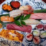 柏鮨　 秋保店 - 令和7年7月 ランチタイム(11:30〜14:30)
                                特上にぎり 税込2800円