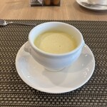 フライヤーズテーブル - 