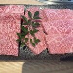 ​米沢牛登起波 - 