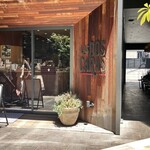 LAS DOS CARAS MODERN MEXICANO Y TACOS - 