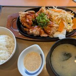 やよい軒 - 鉄板鶏チリ定食（４ケ）