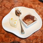 ザ ピッツァバー ON 38TH - 