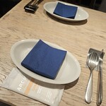 Fresh Seafood Bistro SARU - 