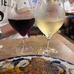 立飲ビストロ Ryo - ハウスワイン(赤)＆シャルドネ(白)