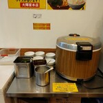 横浜家系ラーメン 大輝家 - 2025年7月23日現在のライスバーコーナー