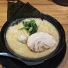 横浜家系ラーメン春吉家 春吉本店