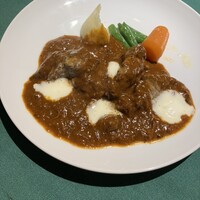 ロシヤ料理 ラルース - ビーフストロガノフ