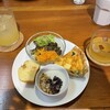 カフェ ディープラス