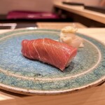 すしのいずみ - 中トロ