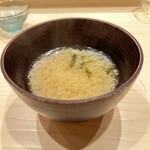すしのいずみ - 味噌汁