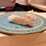 すしのいずみ - かすごの昆布締め