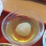 蓮根の里 はすの実 - デザート（蓮根の団子とアカシヤのゼリー）