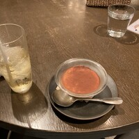 オービカ モッツァレラバー 梅田店 - ティラミスにりんごジュース