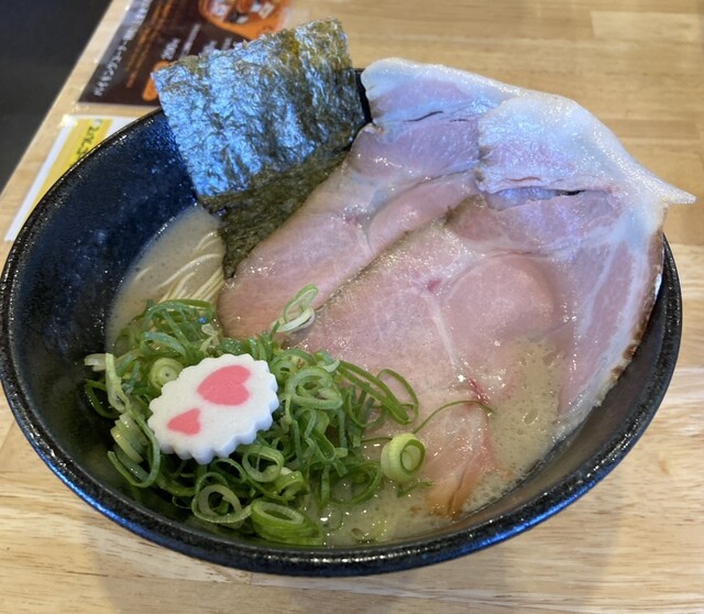 豚骨ラーメンとまぜそば 池めん 掛川店 - 西掛川/ラーメン | 食べログ
