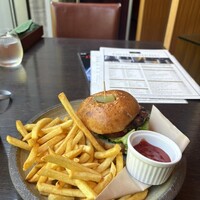 ウルフギャング・パック カフェ 愛知芸術文化センター店 - 