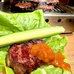 焼肉 東京BeeN - サンチュときゅうりと一緒に♡