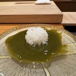 たきや - あわび食べた後、キモソースにご飯のせて〜