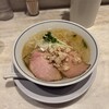 らーめん 鱗  高槻店