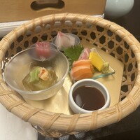 近江牛 日本料理ひょうたんや - 