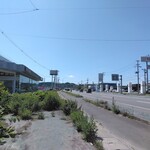 海峡ラーメン - 店舗前国道7号、弘前市方面(2025.7.12)