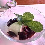 Trattoria SCENA - コーヒーパンナコッタ
