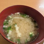 社 - いつもの うんまぃ みそ汁♪