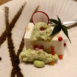 せんざん - 枝豆豆腐
