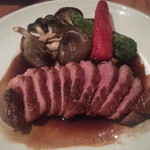 タイーム - ２０１４・９・２９　シャラン産ビュルゴー鴨ロティ