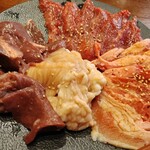 炭火焼肉 牛ライフ - 