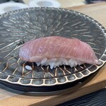 立ち食い寿司 極 - 鰤