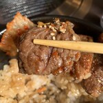 らっぱ屋 - お肉リフト