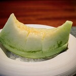 蒼 - 天使音マスクメロン。この時期は 露地栽培 で、少しワイルドに香る。この時期のメロンが好き。