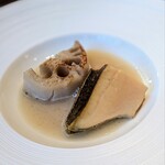 蒼 - 周りのスープが宝物♡弾力ぶりぶりの鮑が、スッと切れた瞬間に、砥ぎ師「切れ味」の藤原さんを想いました。